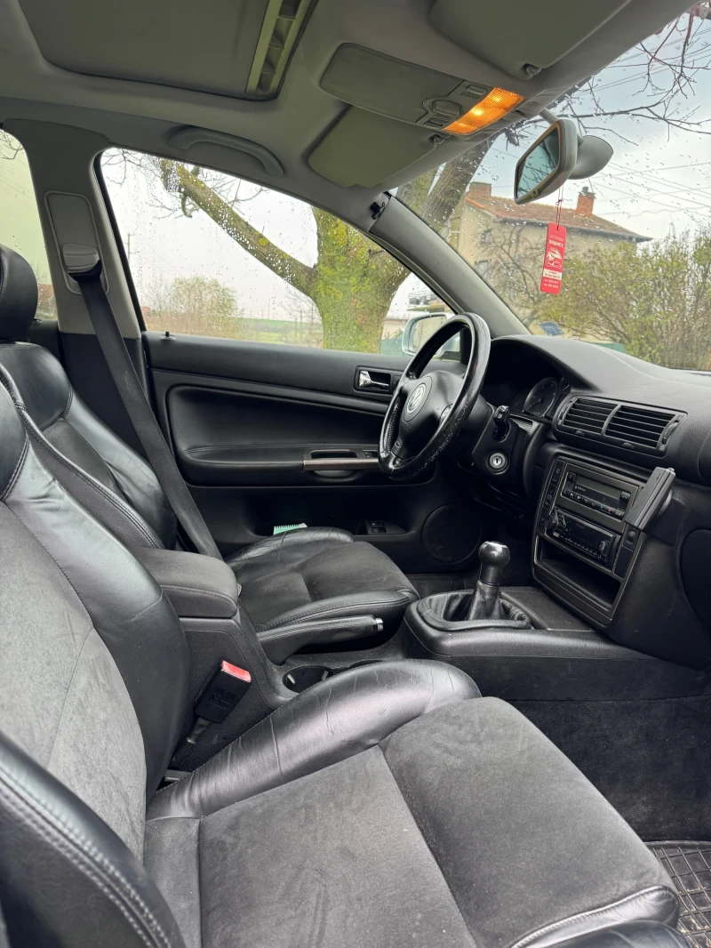 VW Passat Вариант 5.5, Теглич, 4х4, снимка 9 - Автомобили и джипове - 52864762