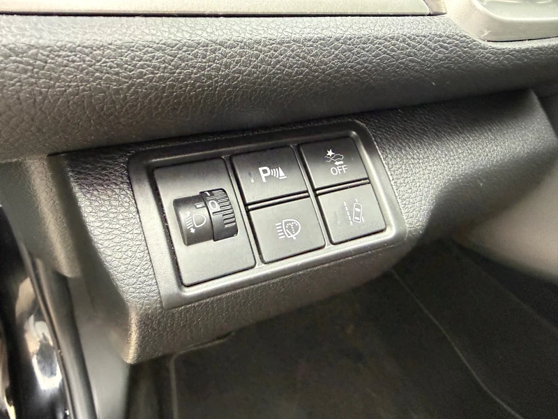 Honda Civic 1.5 БЕНЗИН АВТОМАТИК, снимка 10 - Автомобили и джипове - 53301350