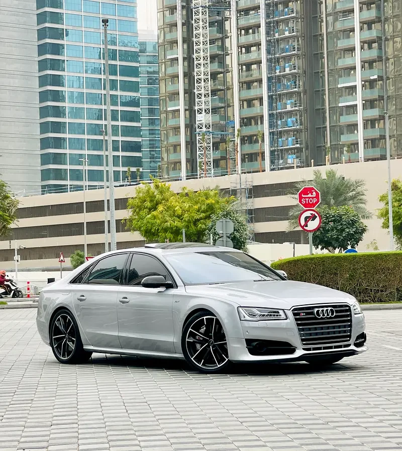 Audi S8 Plus* АвтоКредит* (Цена до БГ) - изображение 3