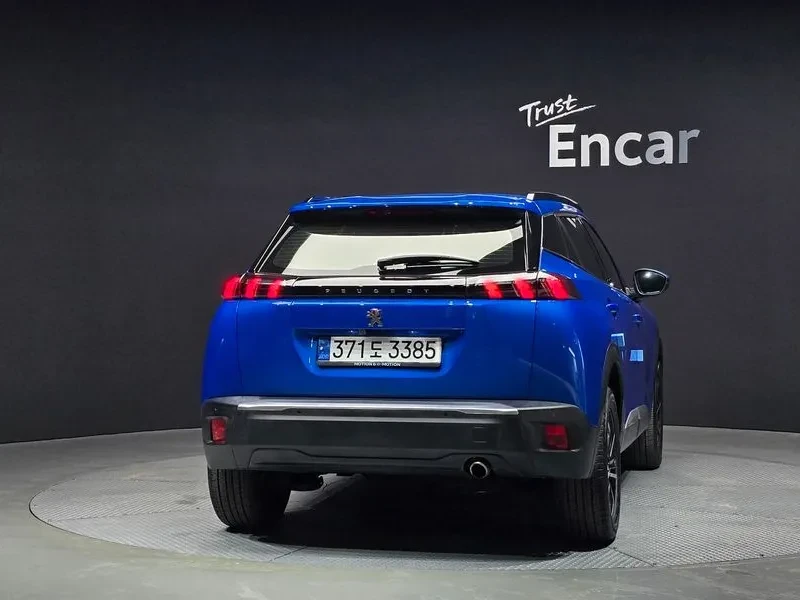 Peugeot 2008 1.5 BLUEHDI ALLURE, снимка 4 - Автомобили и джипове - 54956739