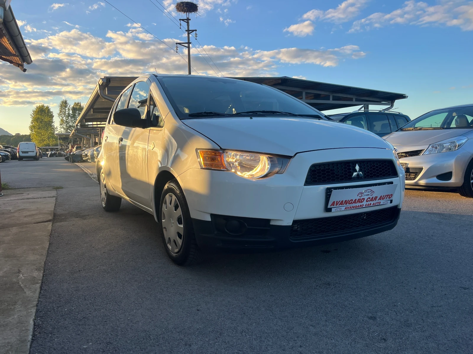 Mitsubishi Colt 1.1 бензин - изображение 3