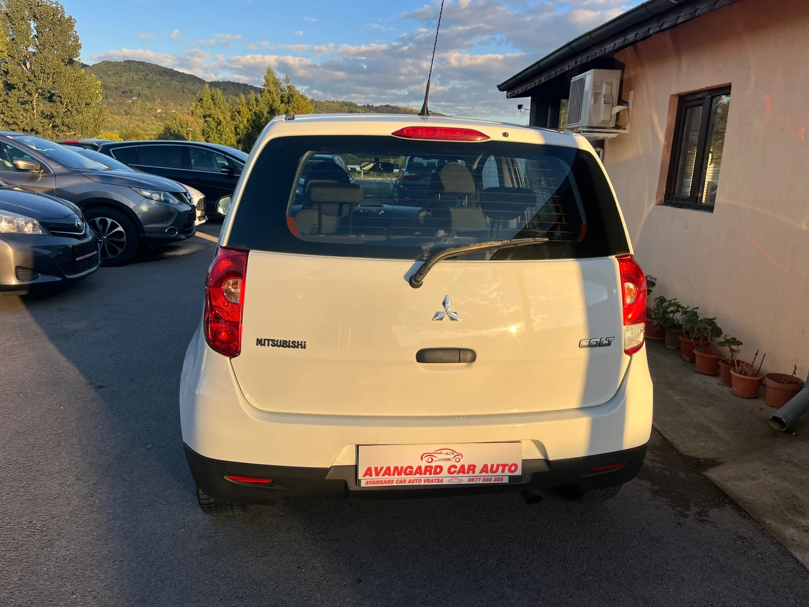 Mitsubishi Colt 1.1 бензин - изображение 5