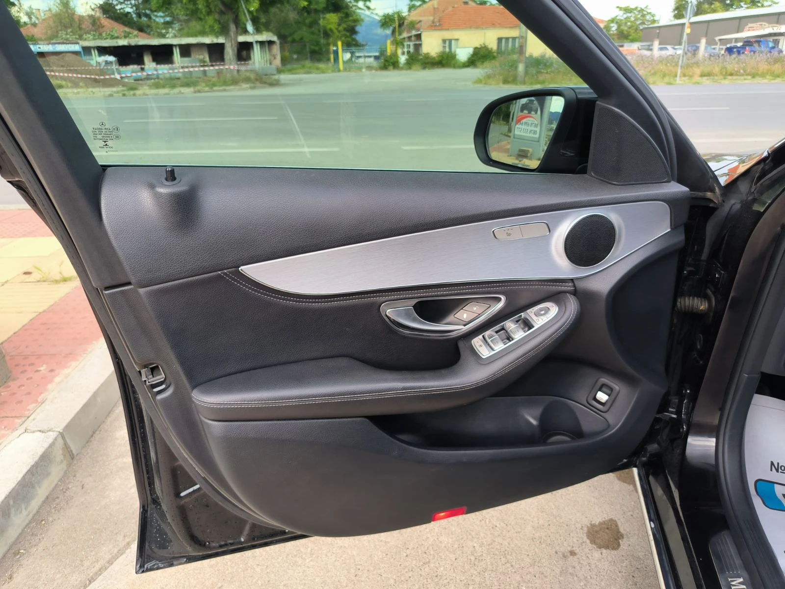 Mercedes-Benz C 220 2.2d-Navi-Kamera-Euro-6B | Mobile.bg — изображение 12