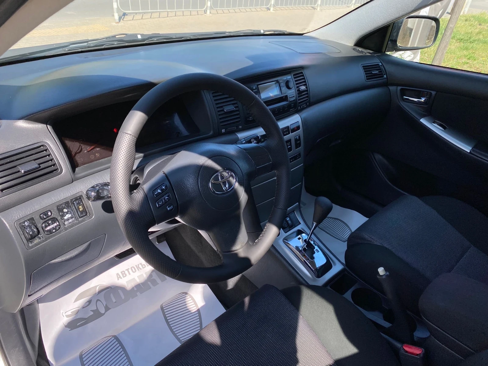 Toyota Corolla 1.4D-4D/AVTOMAT - изображение 7