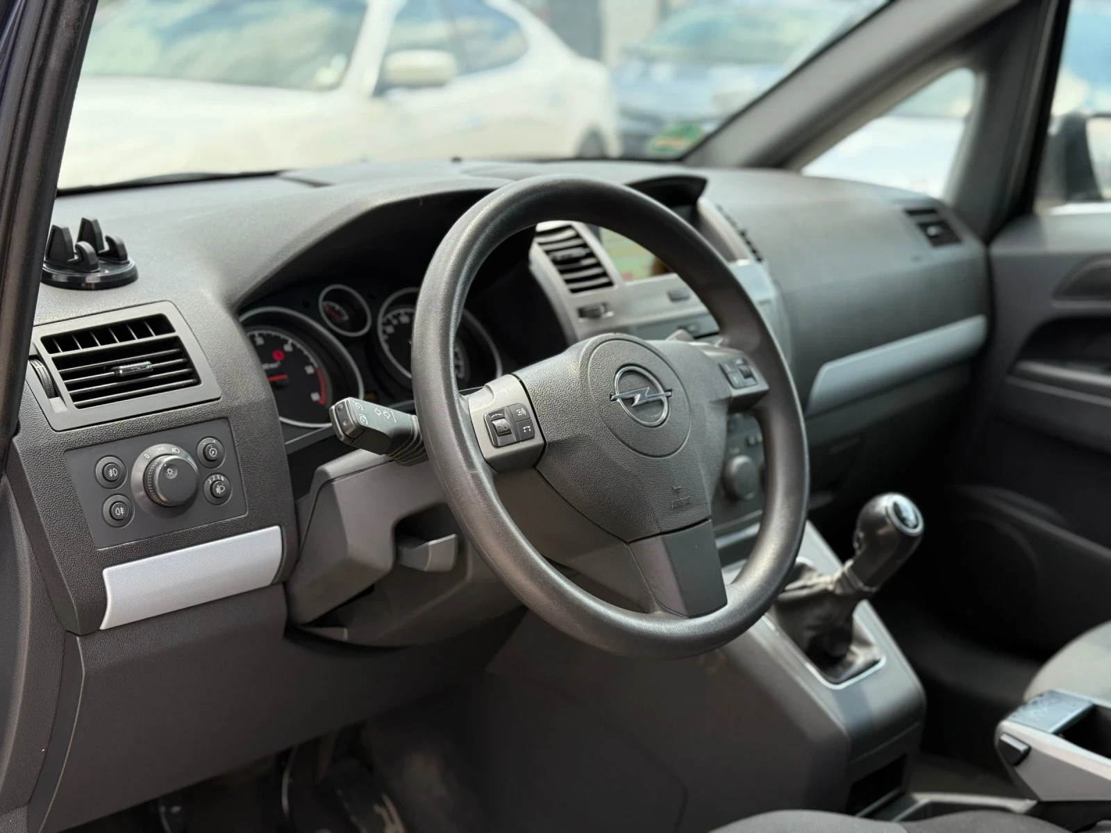 Opel Zafira 1.9CDTI* 2008г* ТОП СЪСТОЯНИЕ* РЕГИСТРИРАН*  - изображение 7