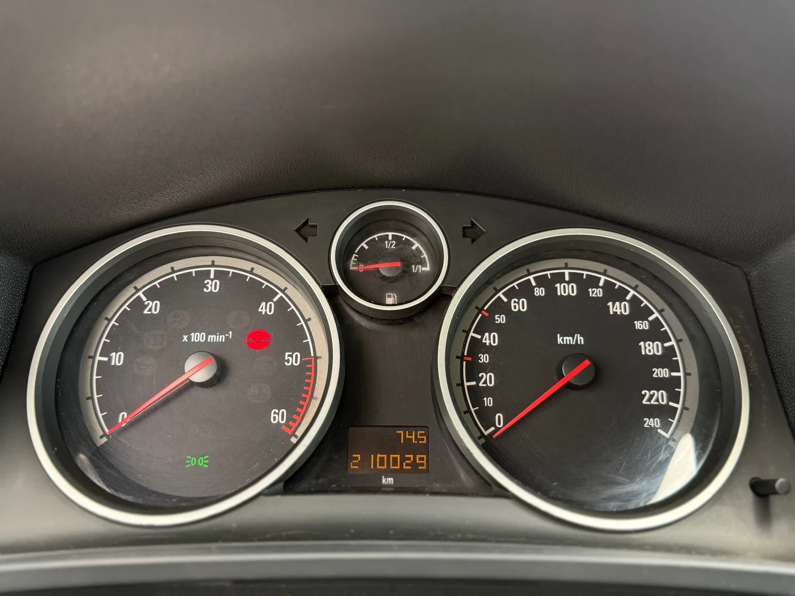 Opel Zafira 1.9CDTI* 2008г* ТОП СЪСТОЯНИЕ* РЕГИСТРИРАН*  - изображение 9