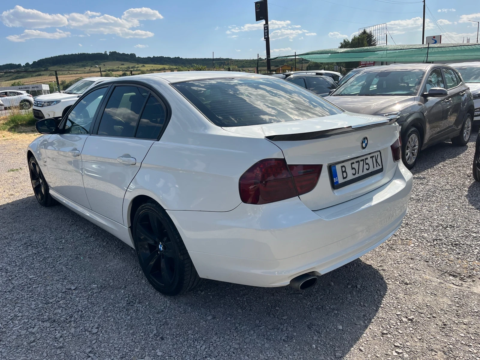BMW 320 320d X-Drive M pac - изображение 4