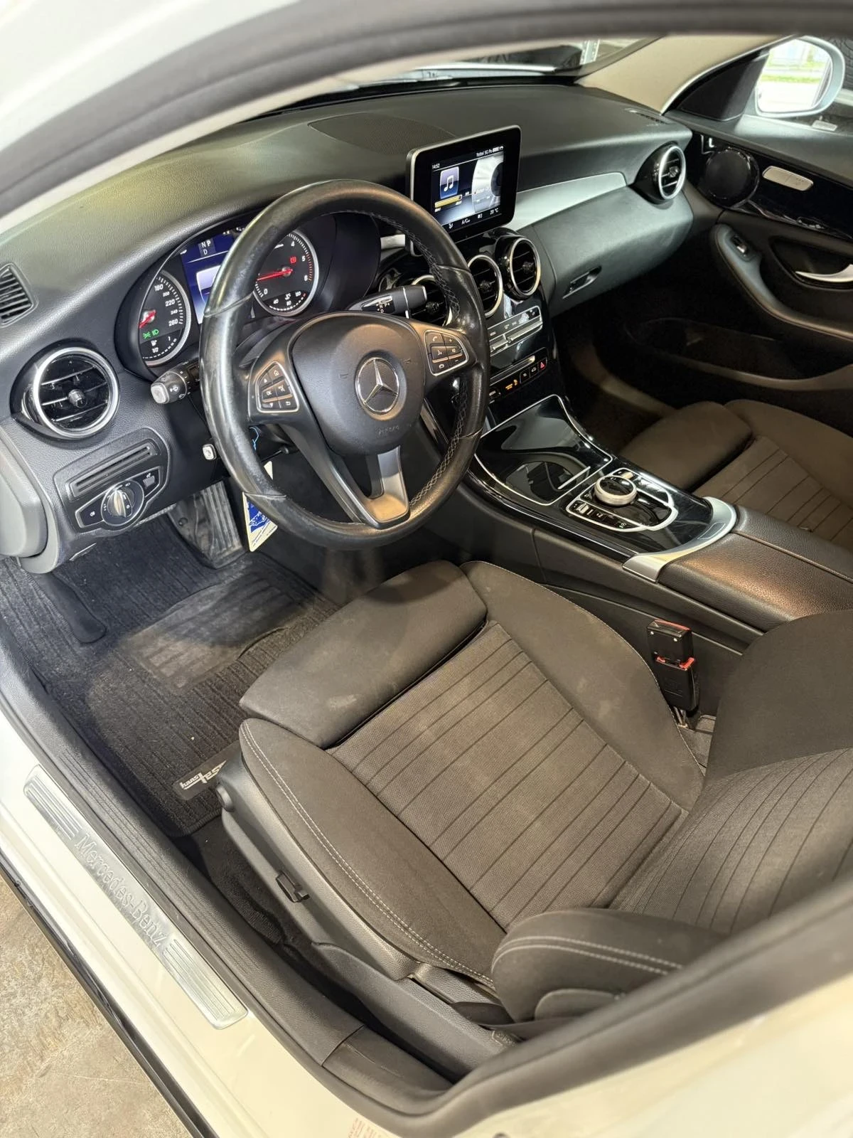 Mercedes-Benz C 220 | Mobile.bg   9