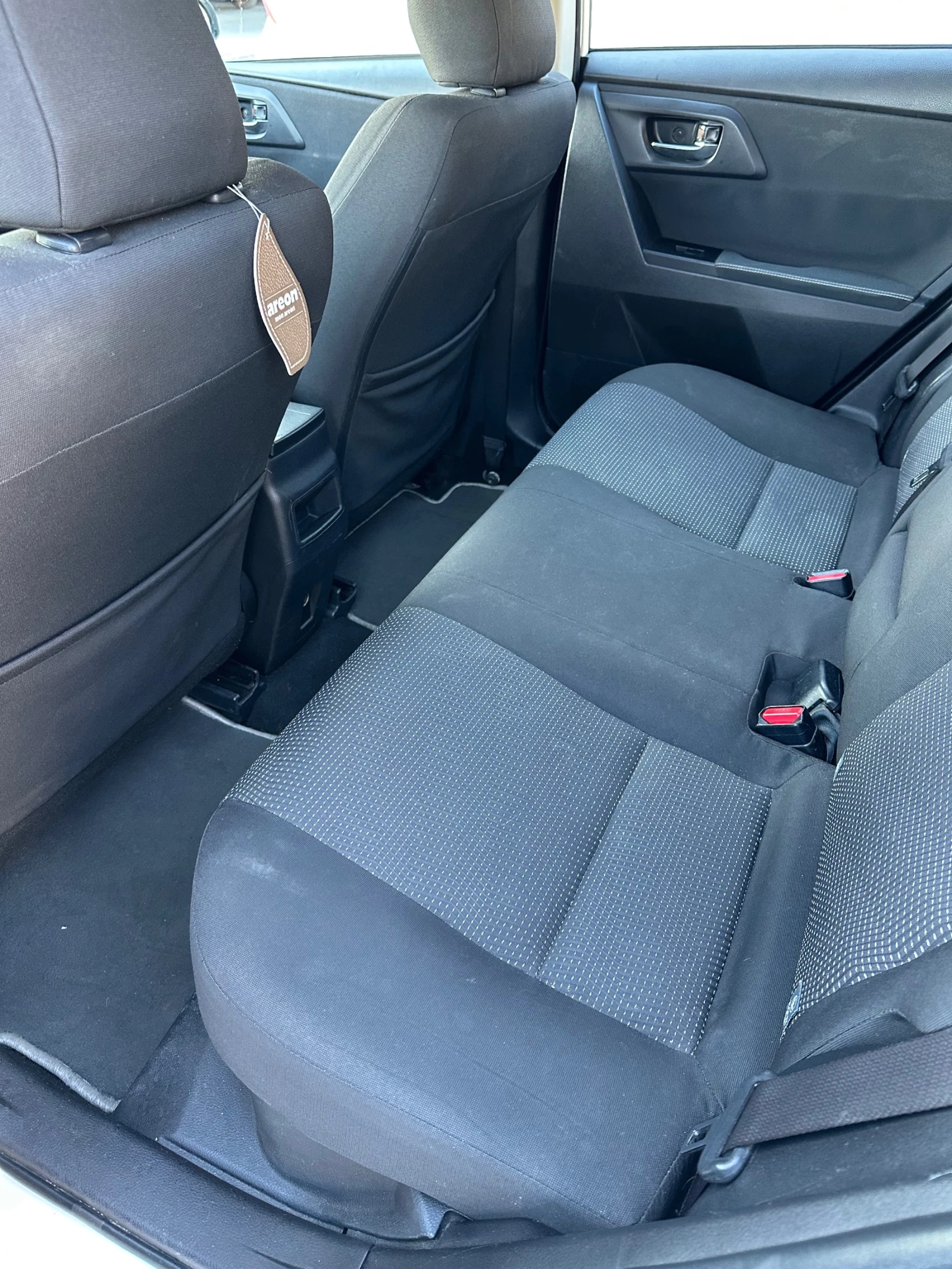 Toyota Auris 1.8 Hybrid/CVT ���������/ | Mobile.bg � ����������� 6