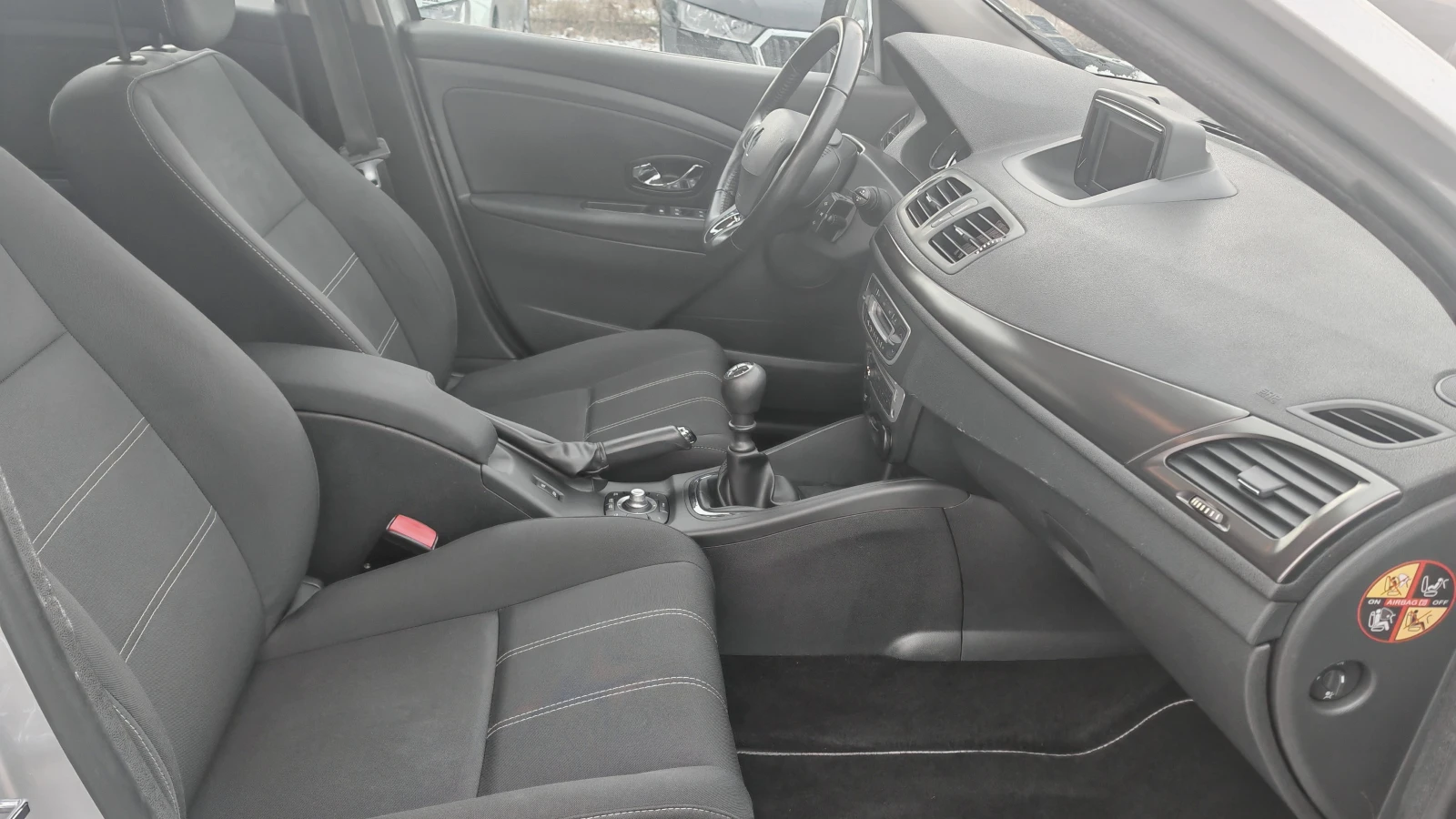 Renault Megane 1.5dci Grad Tour - изображение 6