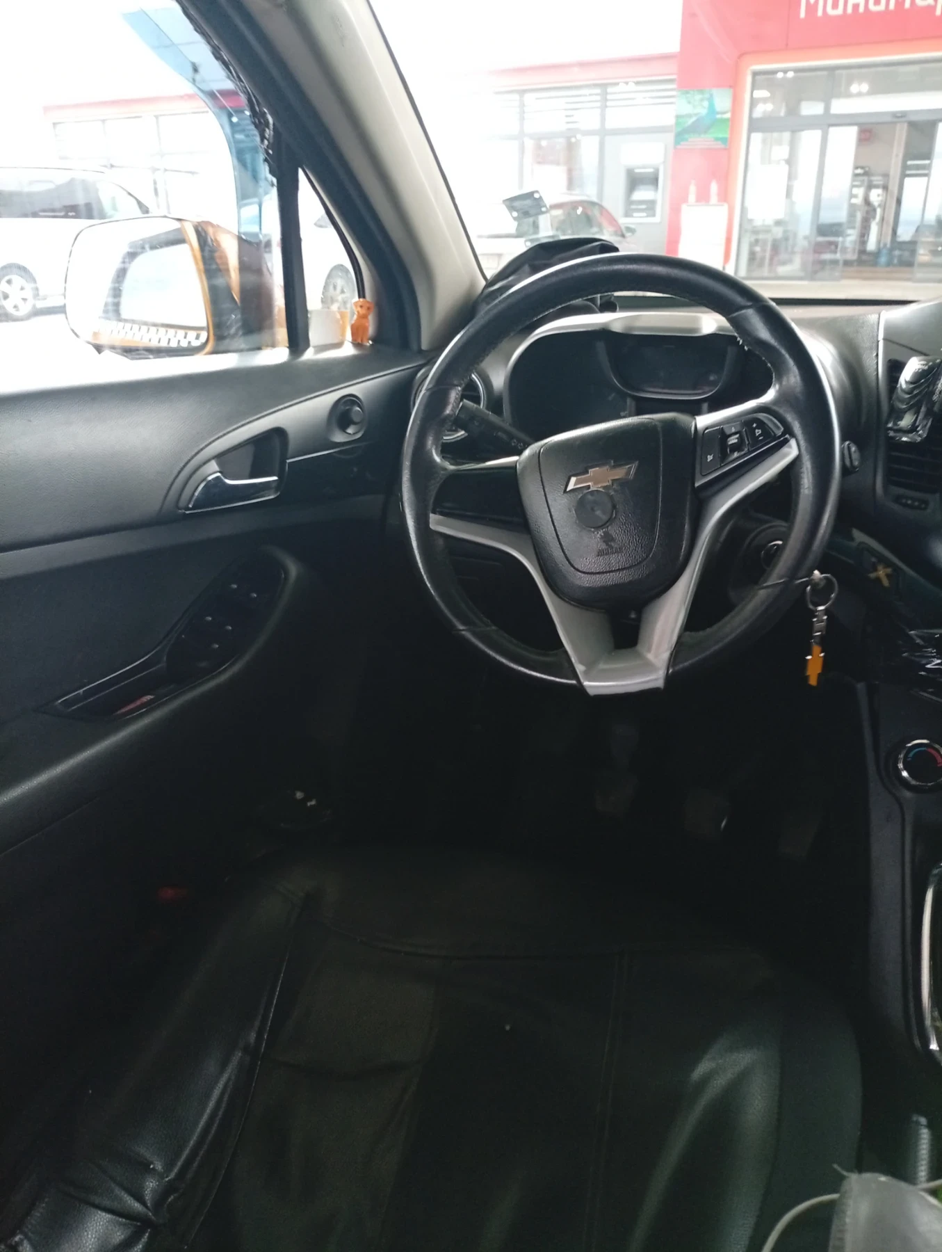 Chevrolet Orlando  - изображение 8