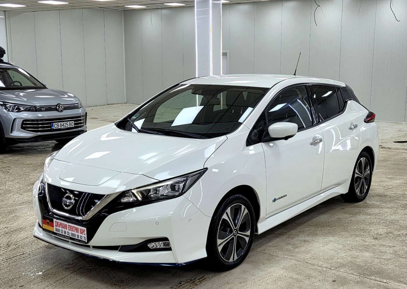Nissan Leaf  61000КМ/Заверена Сервизна Книжка, снимка 7 - Автомобили и джипове - 54059176