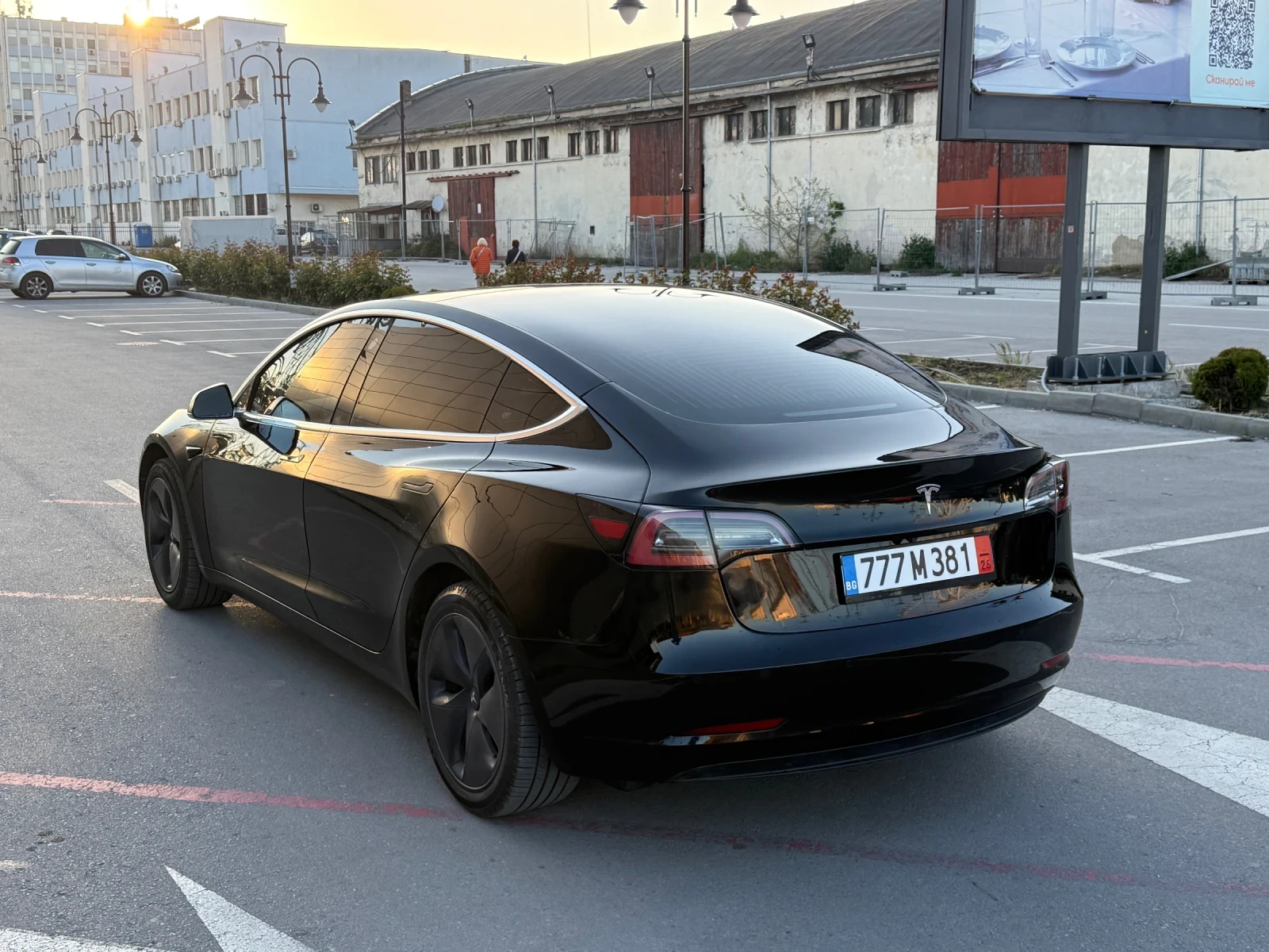 Tesla Model 3 Long Range , снимка 6 - Автомобили и джипове - 54444291