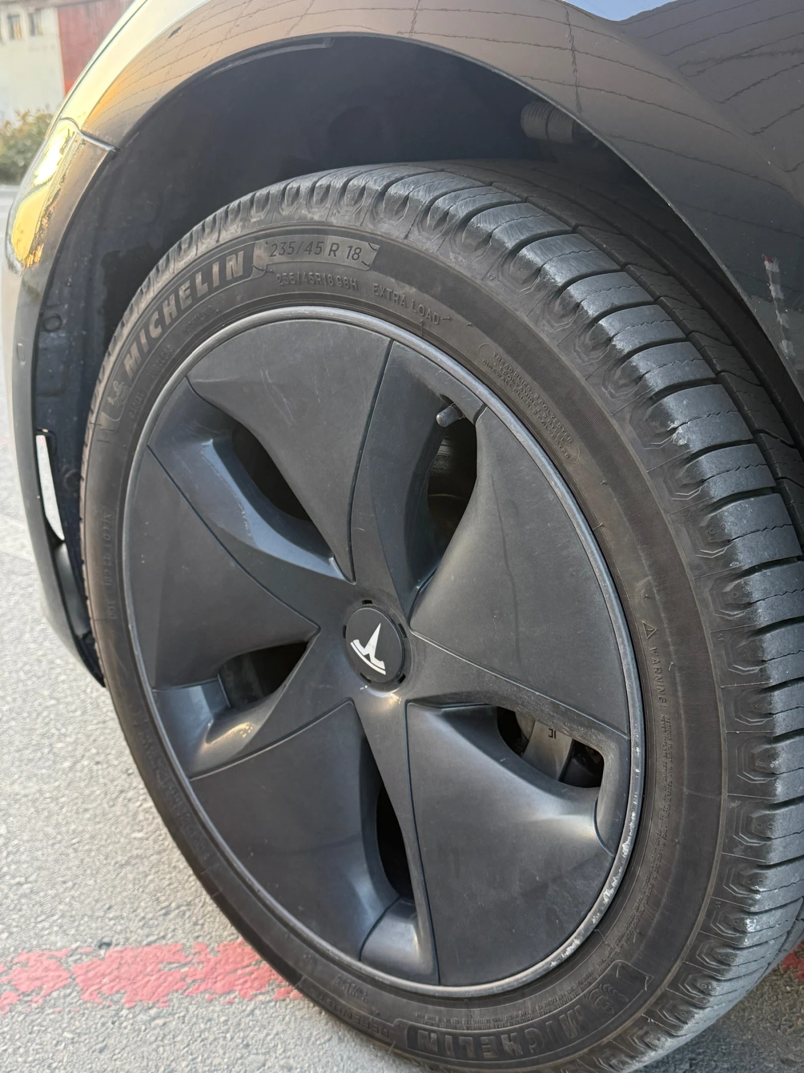 Tesla Model 3 Long Range , снимка 8 - Автомобили и джипове - 54444291