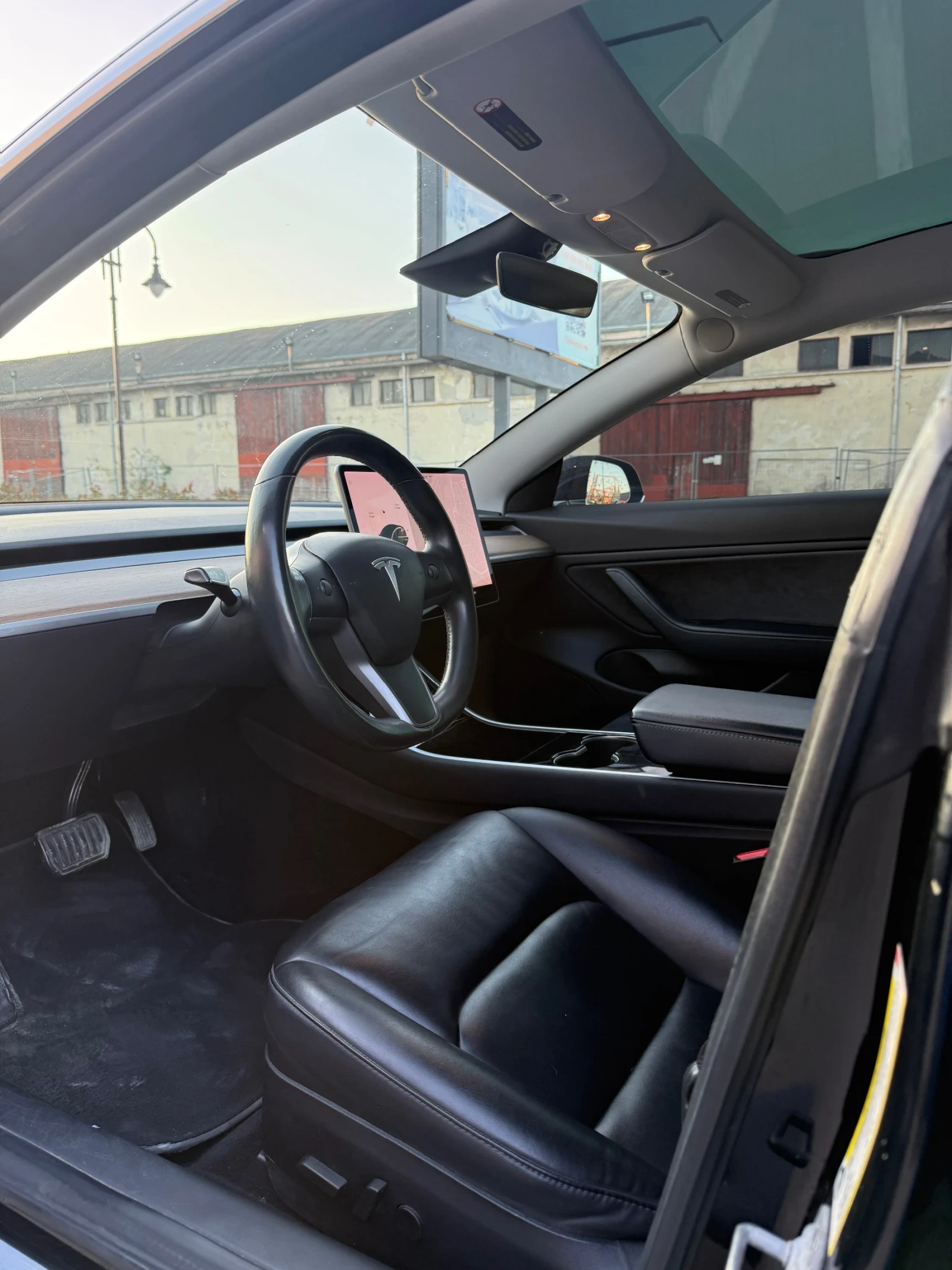 Tesla Model 3 Long Range , снимка 11 - Автомобили и джипове - 54444291