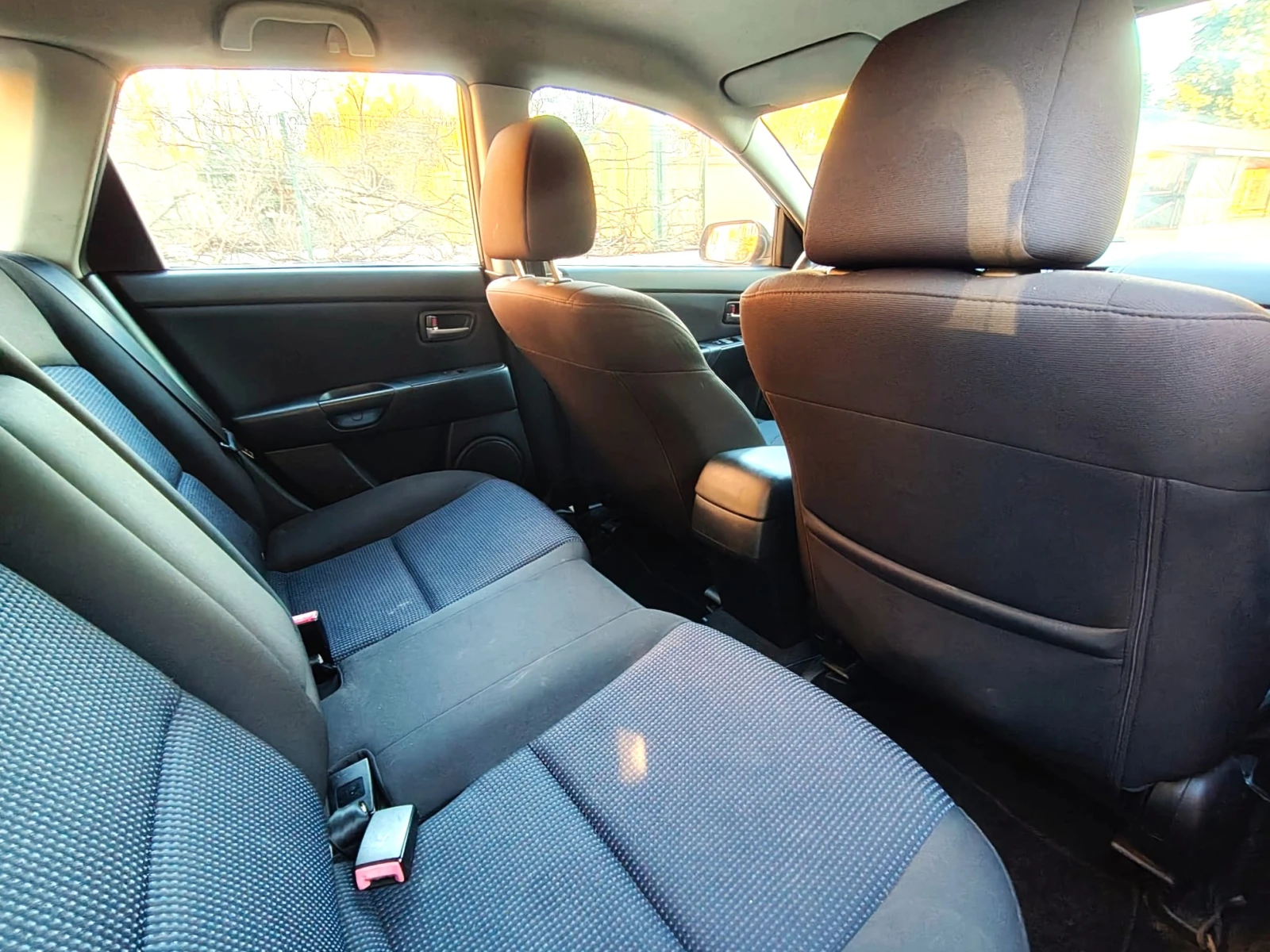 Mazda 3 1, 6 D, снимка 11 - Автомобили и джипове - 54733387