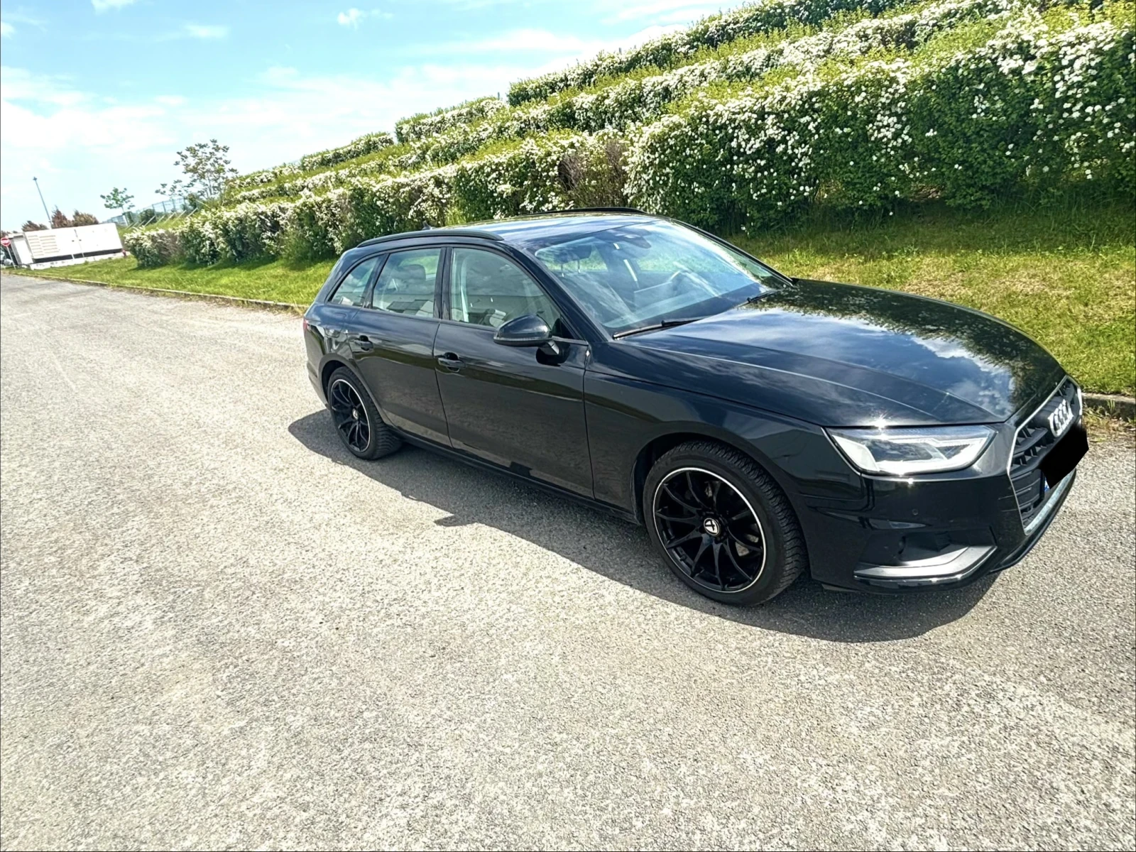 Audi A4 2.0 TDI HIBRID , снимка 4 - Автомобили и джипове - 54840350