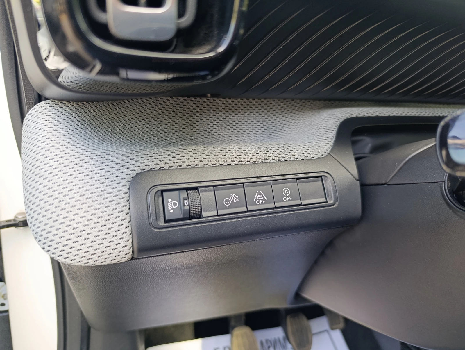 Citroen C3 1.2 100кс. Закупен от БГ, снимка 11 - Автомобили и джипове - 55665920
