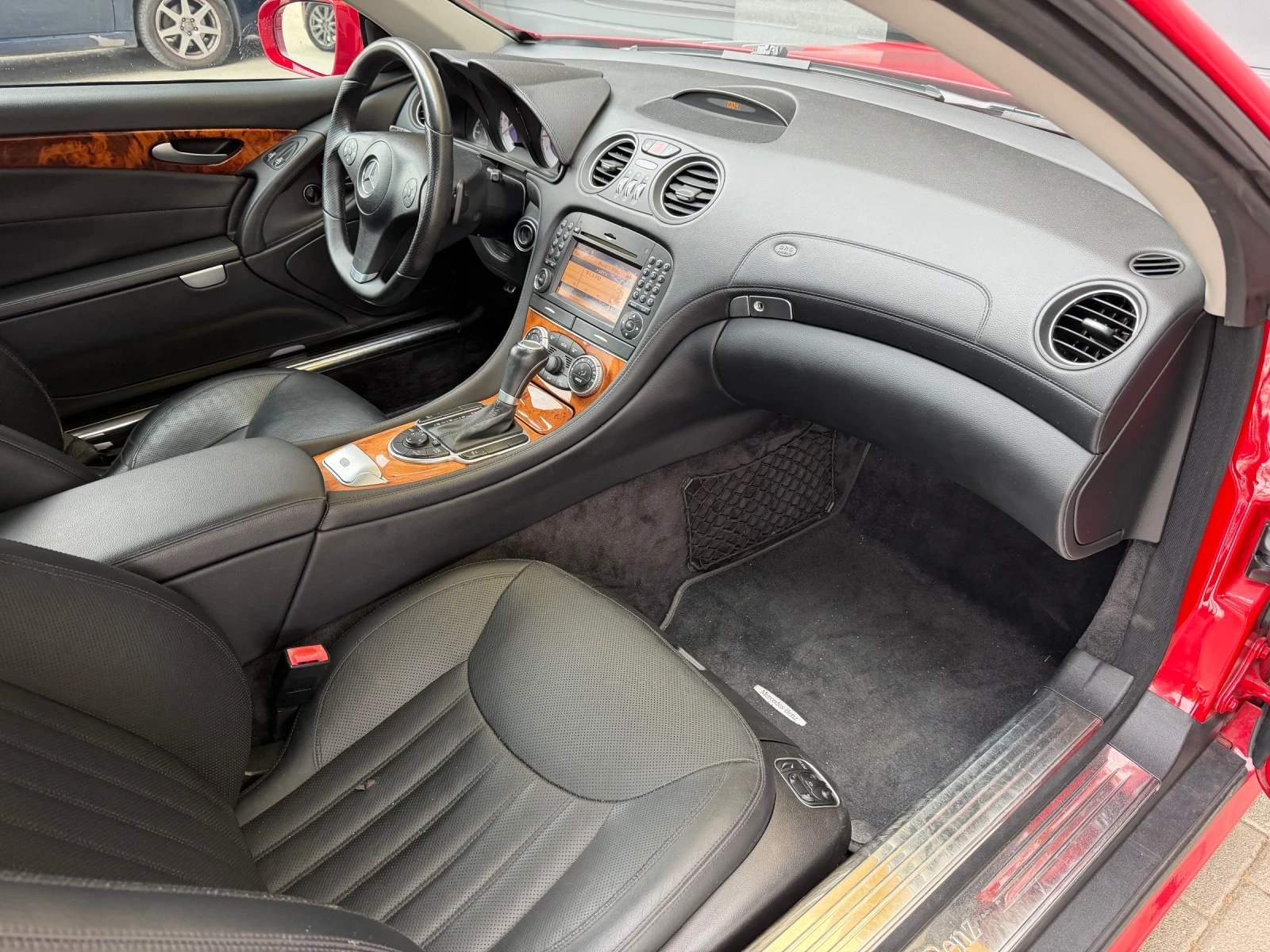 Mercedes-Benz SL 500 AMG Line 388hp , снимка 13 - Автомобили и джипове - 55875085