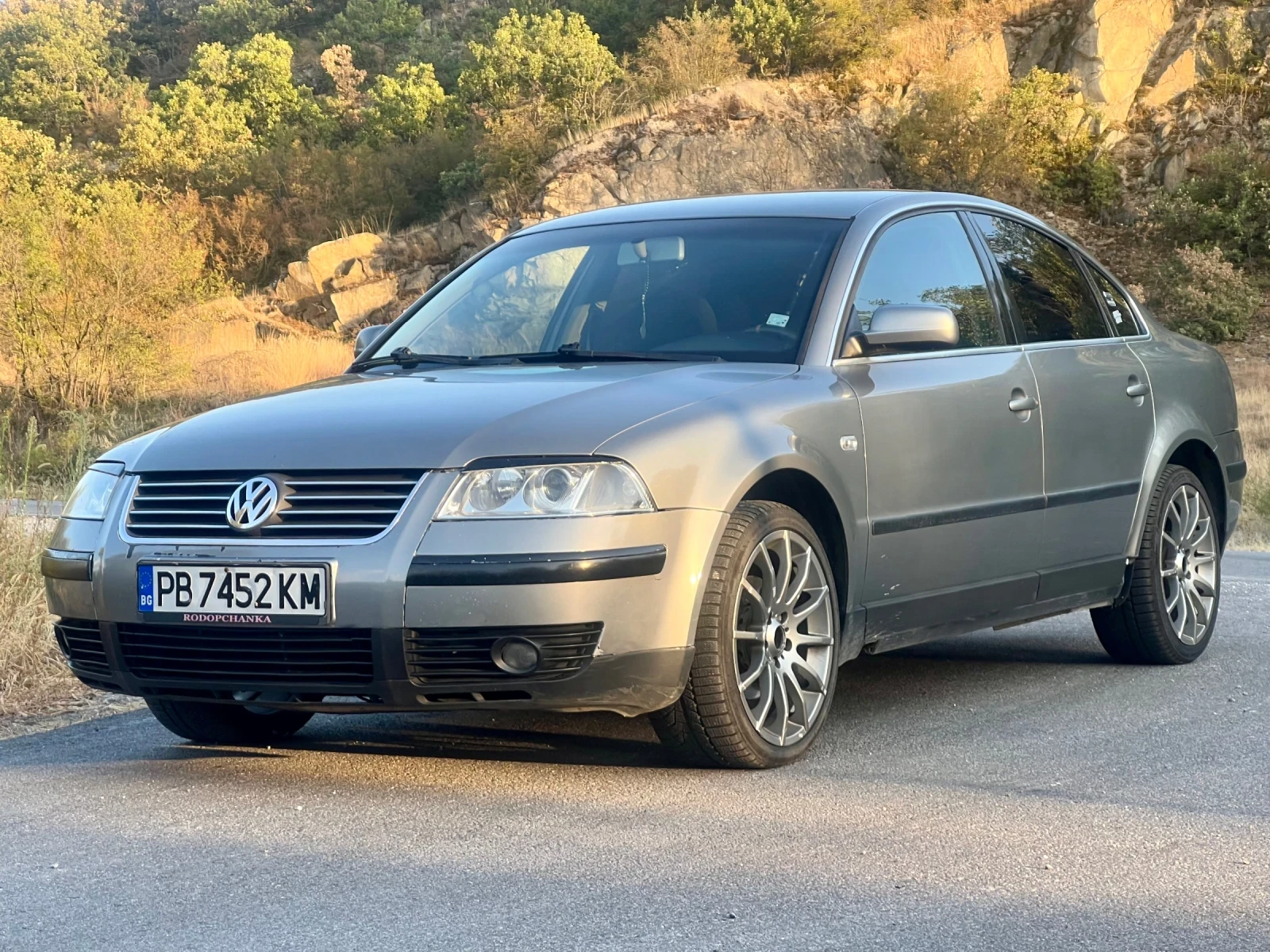 VW Passat, снимка 3 - Автомобили и джипове - 55891404