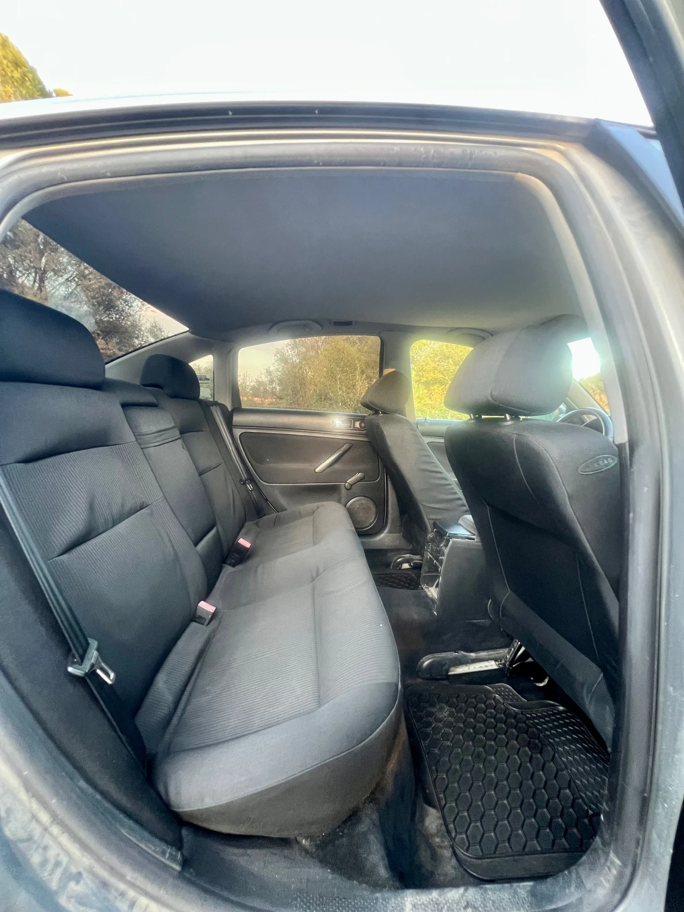 VW Passat, снимка 11 - Автомобили и джипове - 55891404