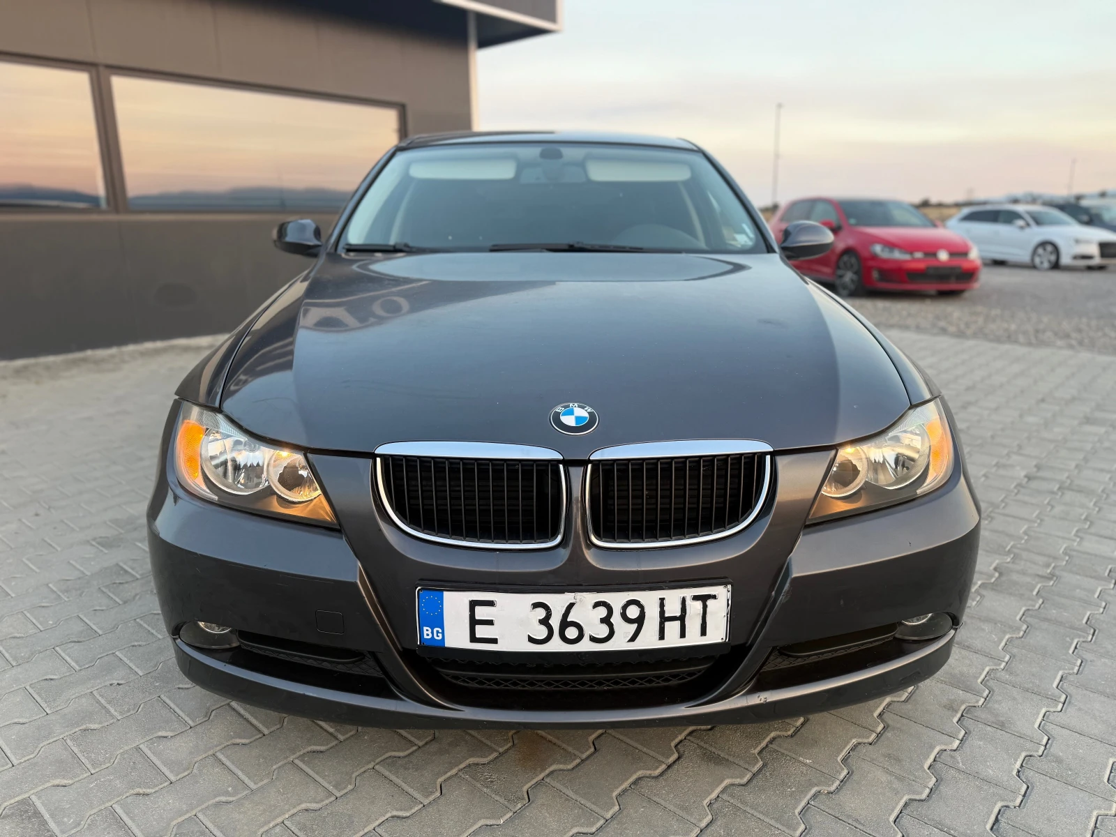 BMW 320 2.0d Собствен лизинг !!!, снимка 2 - Автомобили и джипове - 55981757