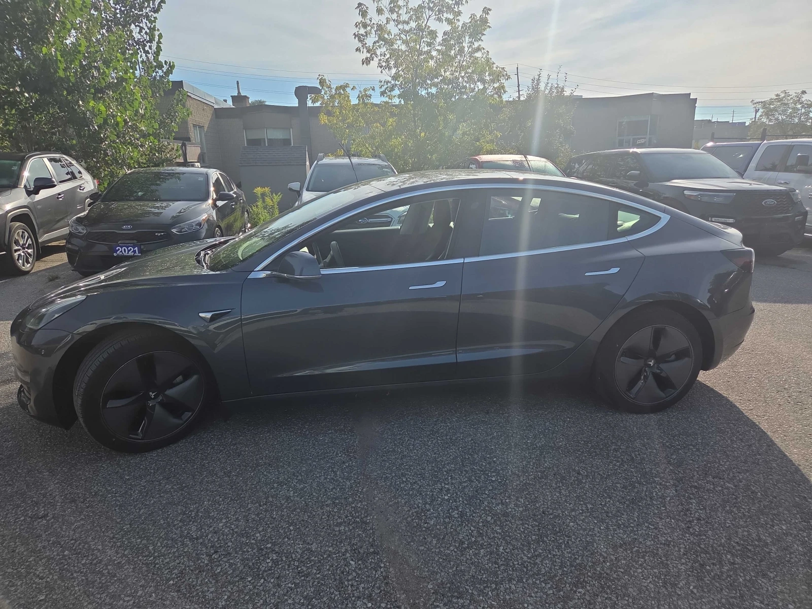 Tesla Model 3 * Standard Range Plus * CARFAX * ОПЦИЯ ЗА ФИНАНСИР, снимка 16 - Автомобили и джипове - 56025491