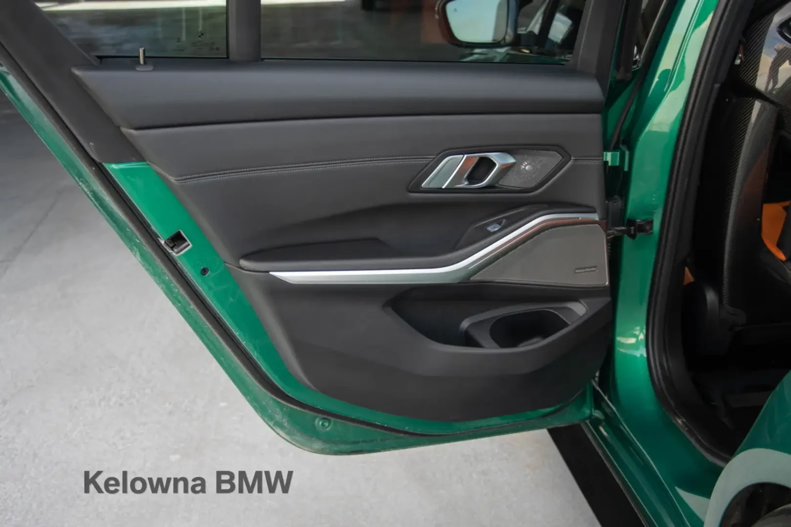 BMW M3 Ръчка/M carbon Package/Carbon buckets/Сервизна ист, снимка 15 - Автомобили и джипове - 56329137