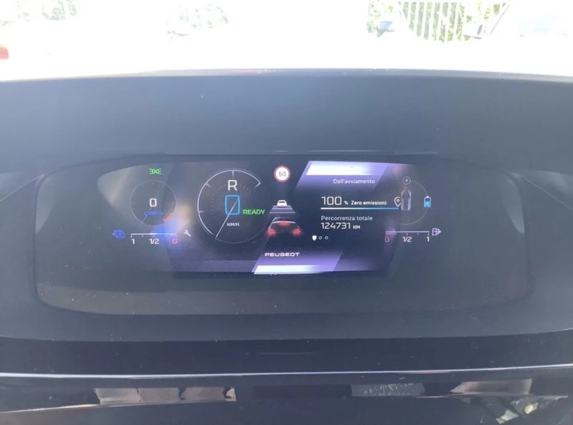 Peugeot 308 GT-Line Plug-in Hybrit , снимка 12 - Автомобили и джипове - 56339189