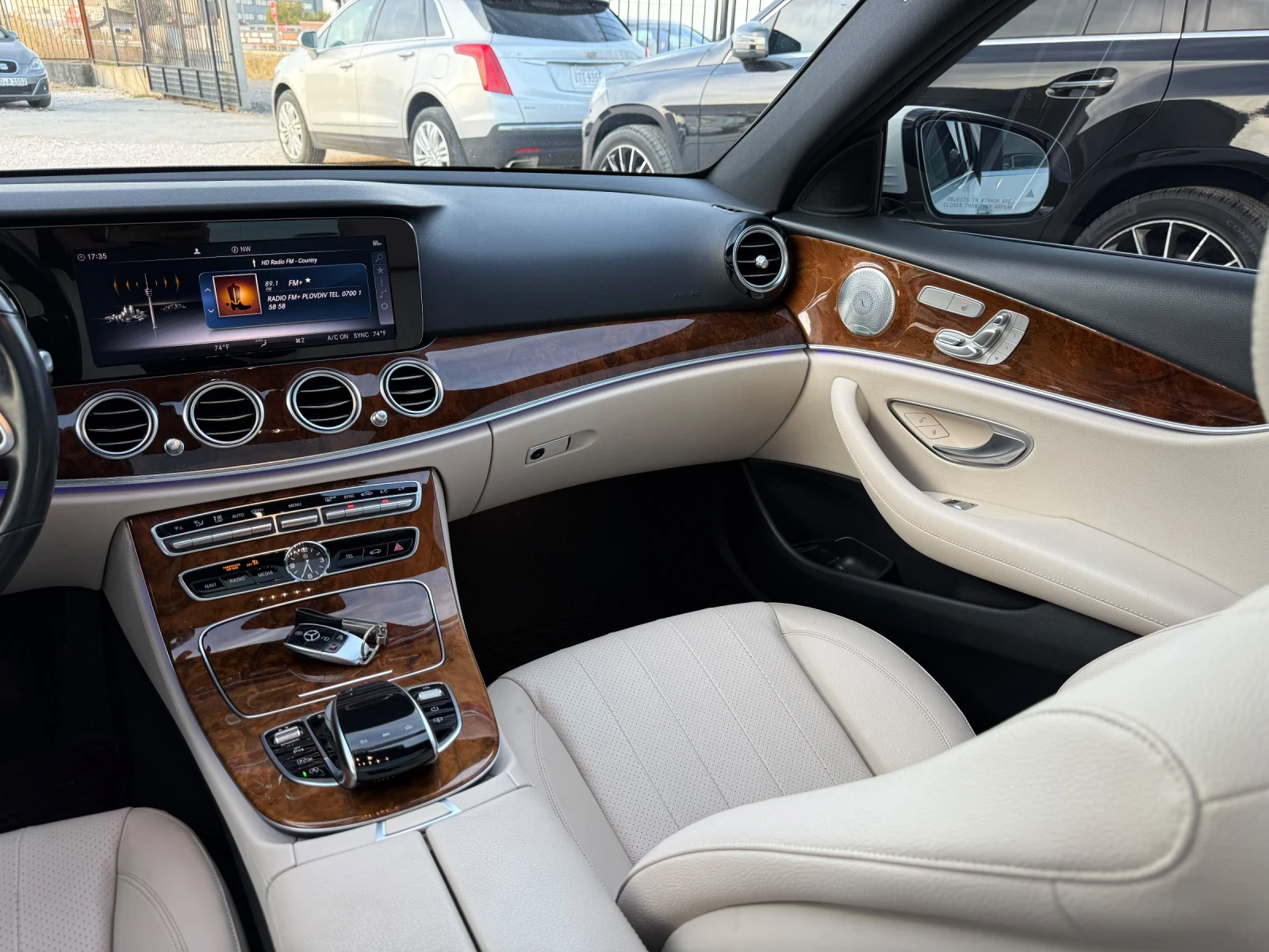 Mercedes-Benz E 300, снимка 14 - Автомобили и джипове - 56584070