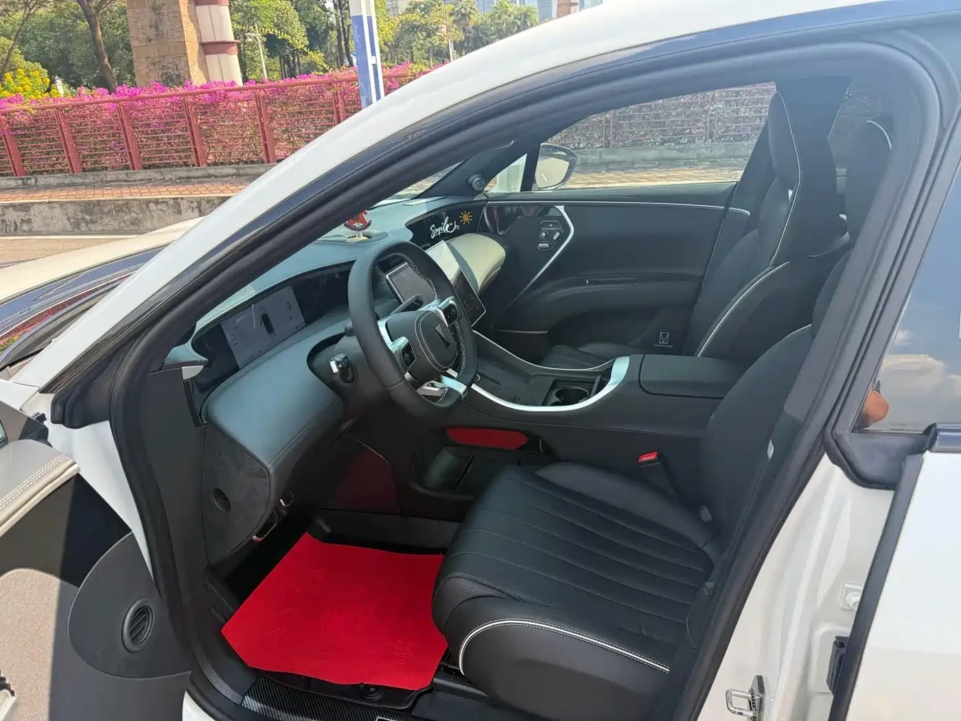 Avatr 11 2023 Long Range Single Motor 5-Seater | Mobile.bg � ����������� 13