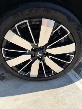Mitsubishi Outlander - 30000 € - 38492628 10