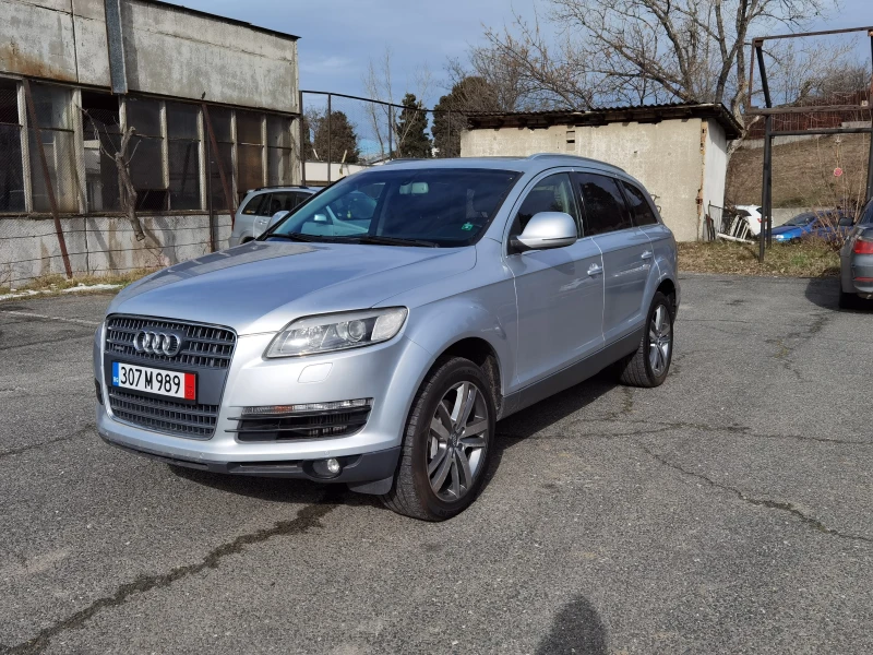 Audi Q7 Панорама 6+ 1, снимка 2 - Автомобили и джипове - 48909500