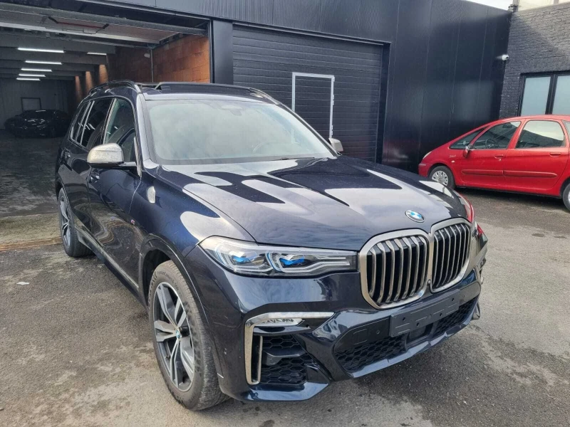 BMW X7 750M 7 местен Full, снимка 1 - Автомобили и джипове - 49331483