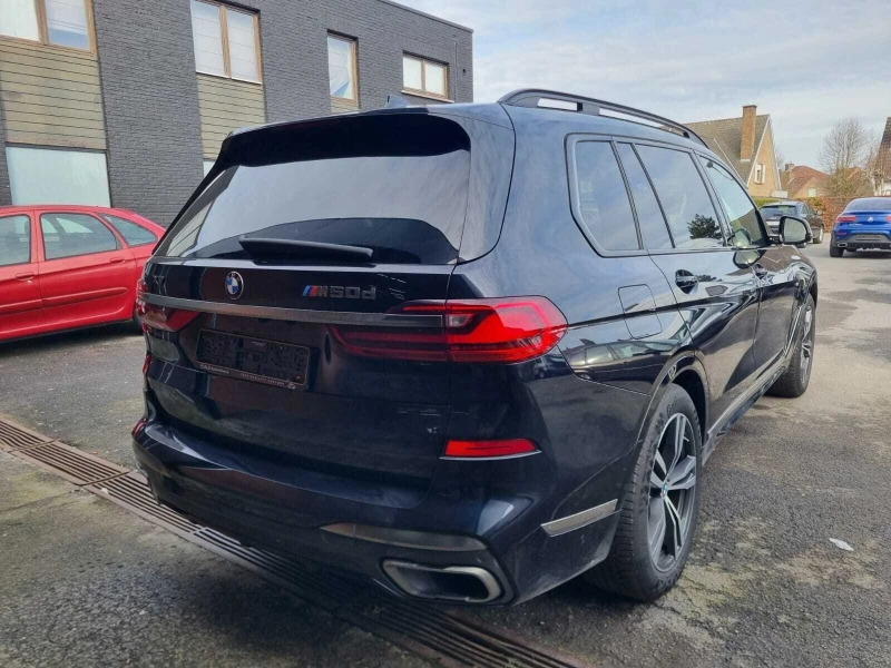 BMW X7 750M 7 местен Full, снимка 3 - Автомобили и джипове - 49331483