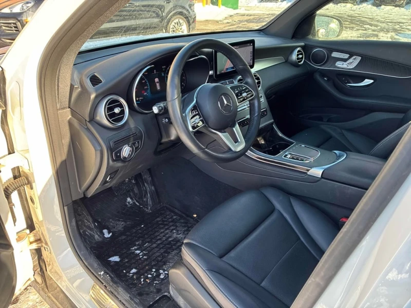 Mercedes-Benz GLC * 300 * CARFAX * ЦЕНА ДО БГ, снимка 5 - Автомобили и джипове - 53432249