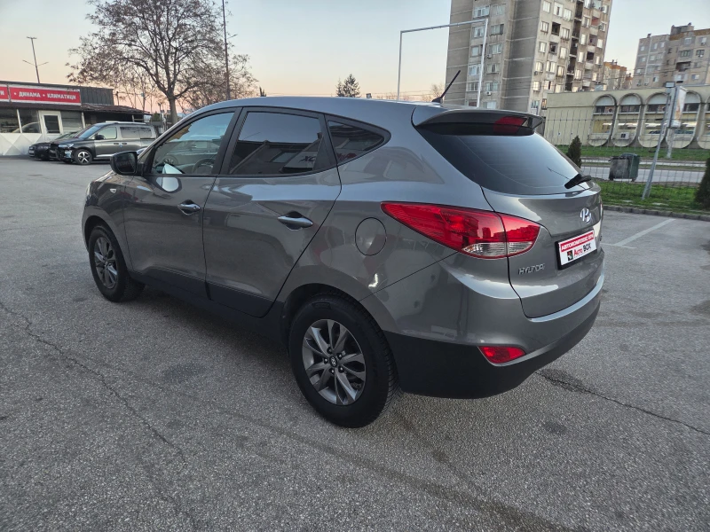 Hyundai IX35 1.6i-Gaz.Inj., снимка 3 - Автомобили и джипове - 53525898