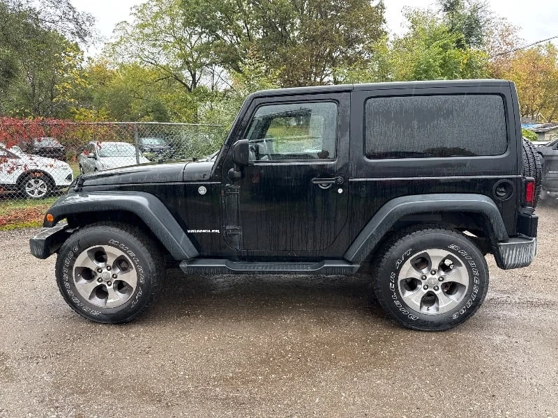 Jeep Wrangler * Sport * CARFAX * БЕЗ ПЪРВОНАЧАЛНА ВНОСКА - изображение 2