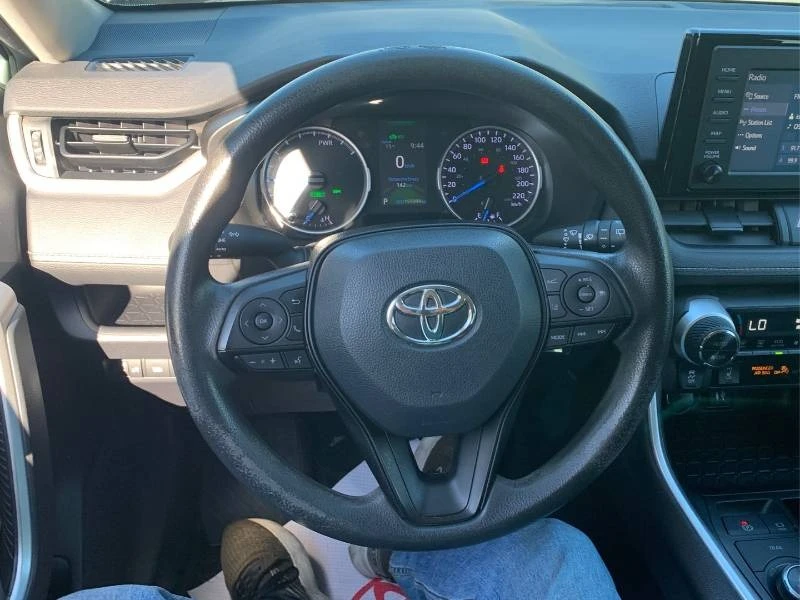 Toyota Rav4 * AWD * LE * ОТ ТОЙОТА * CARFAX, снимка 7 - Автомобили и джипове - 55950762