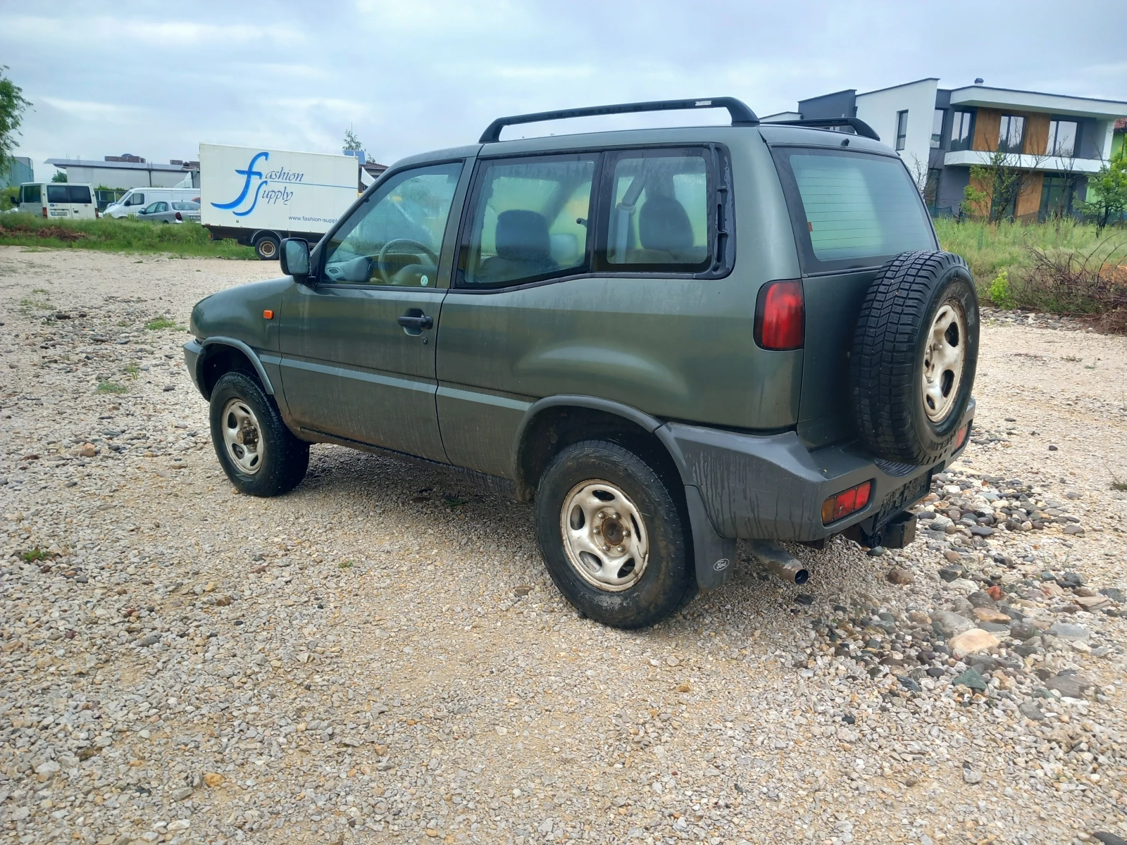 Nissan Terrano  - изображение 3