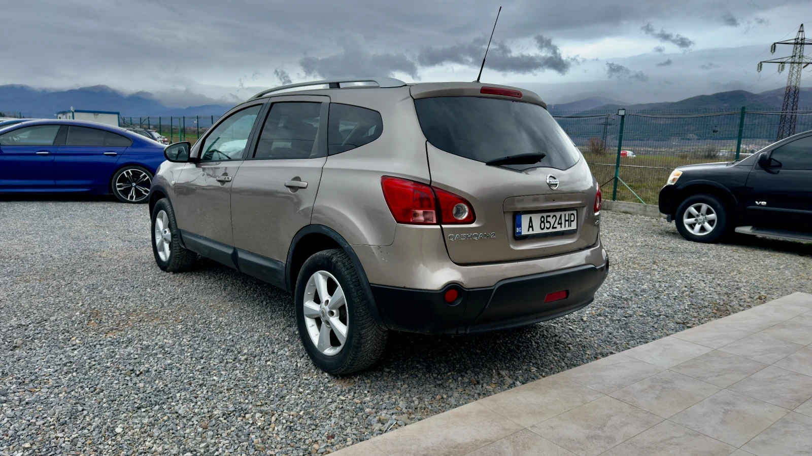Nissan Qashqai 6+ 1* 1.6DCi* PANORAMA * PODGREV* , снимка 6 - Автомобили и джипове - 53998602