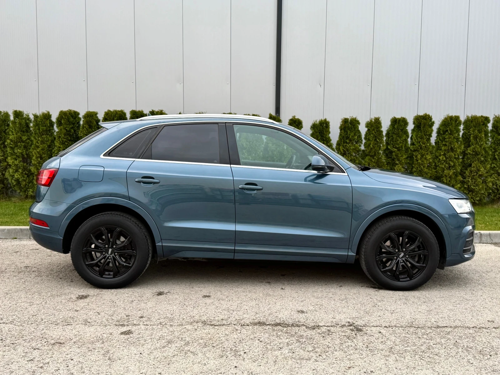 Audi Q3  2.0 TDI | QUATTRO | MATRIX | UTOPIA BLUE, снимка 8 - Автомобили и джипове - 54036521