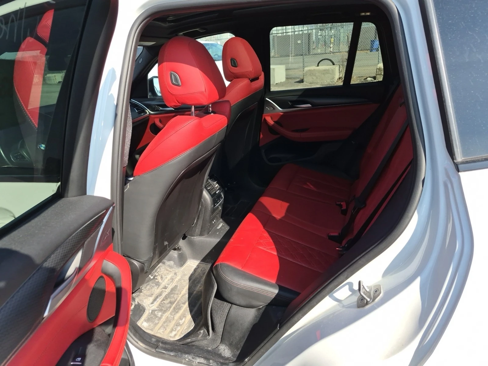 BMW X3 30i * M SPORT * CARPLAY * PANORAMA * CARFAX * , снимка 11 - Автомобили и джипове - 54229033