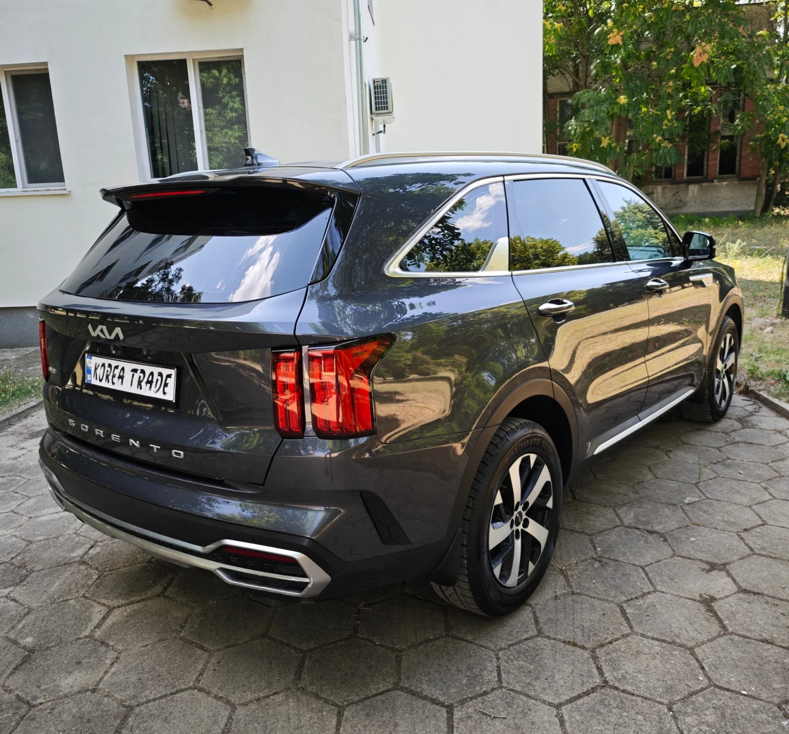 Kia Sorento 2.2 CRDI 4x4, снимка 4 - Автомобили и джипове - 55292579
