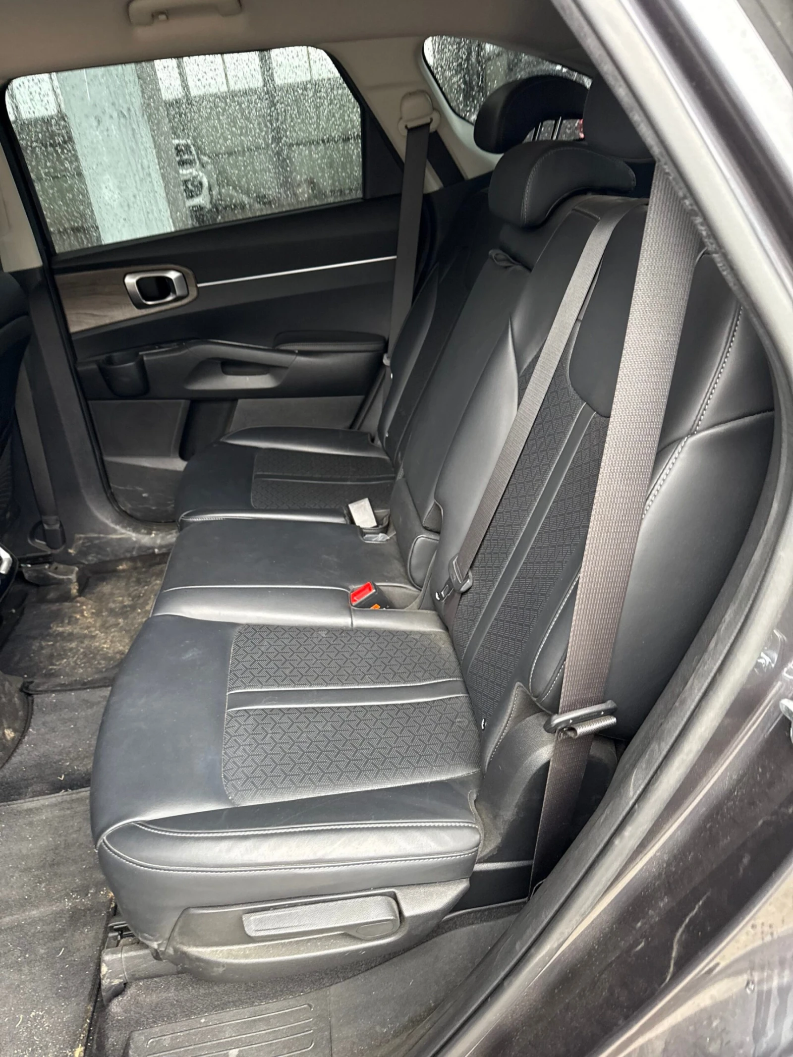 Kia Sorento 2.2 CRDI 4x4 - OЧАКВАН ВНОС, снимка 7 - Автомобили и джипове - 54619123