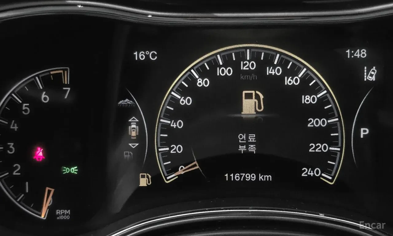 Jeep Grand cherokee 3.6 OVERLAND / ОБДУХ / DISTRONIC / PANO / ВЪЗДУХ, снимка 11 - Автомобили и джипове - 54719057