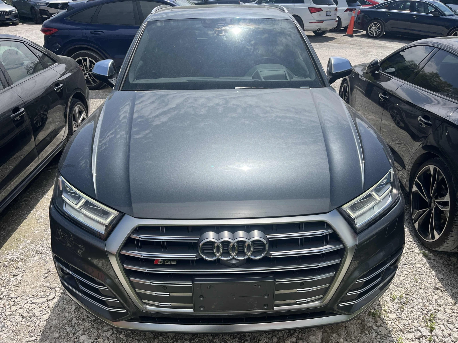 Audi SQ5  ВСИЧКИ ЕКСТРИ ЗА МОДЕЛА / ЦЕНА ДО БЪЛГАРИЯ !!!, снимка 3 - Автомобили и джипове - 55226302