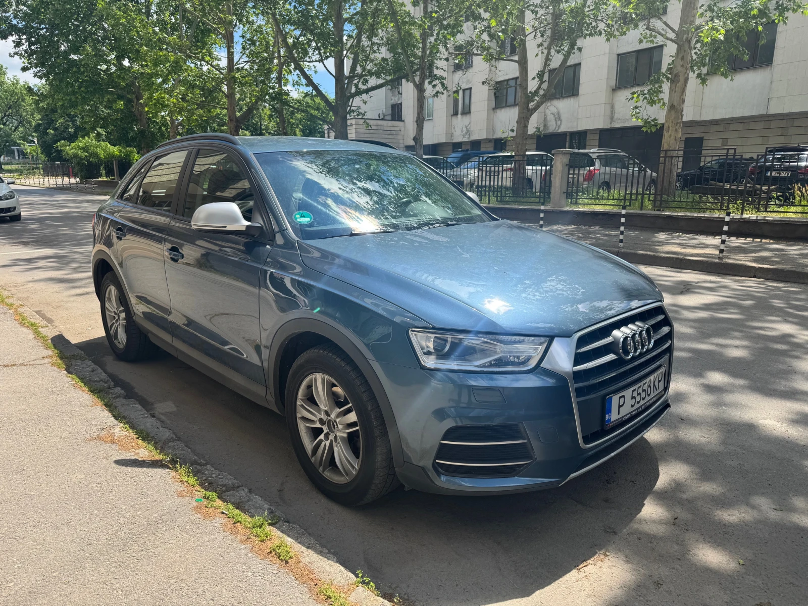 Audi Q3  2.0 TDI, снимка 3 - Автомобили и джипове - 55232946