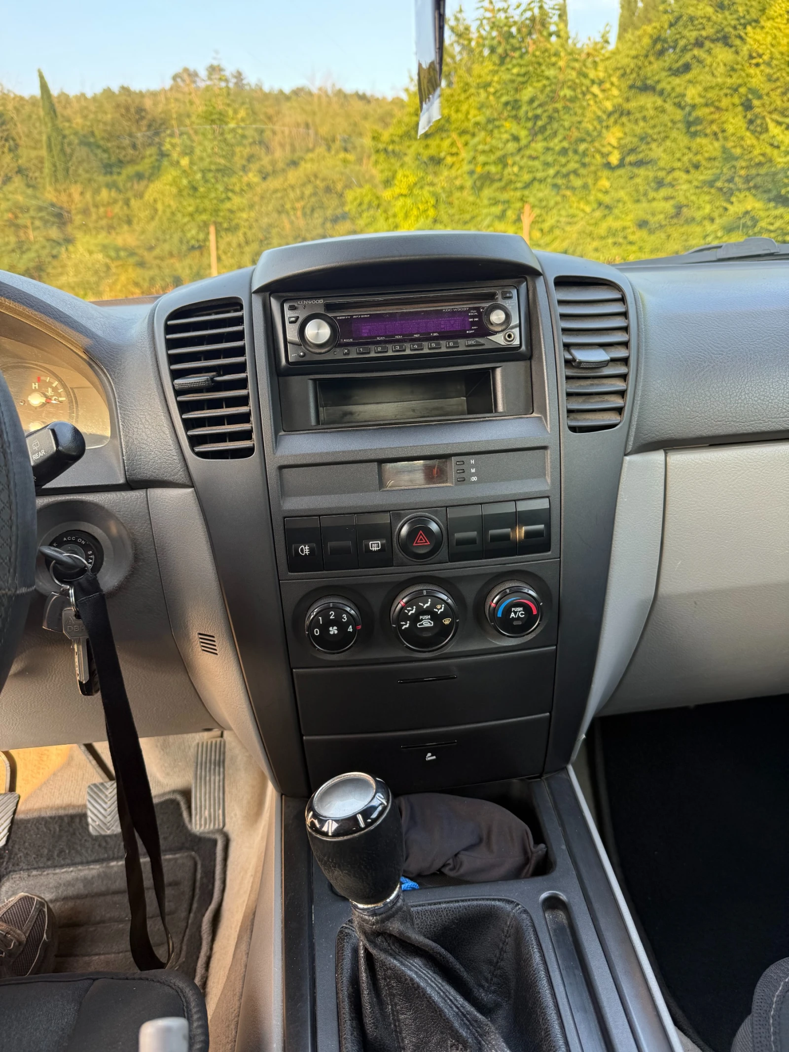 Kia Sorento, снимка 9 - Автомобили и джипове - 55341096