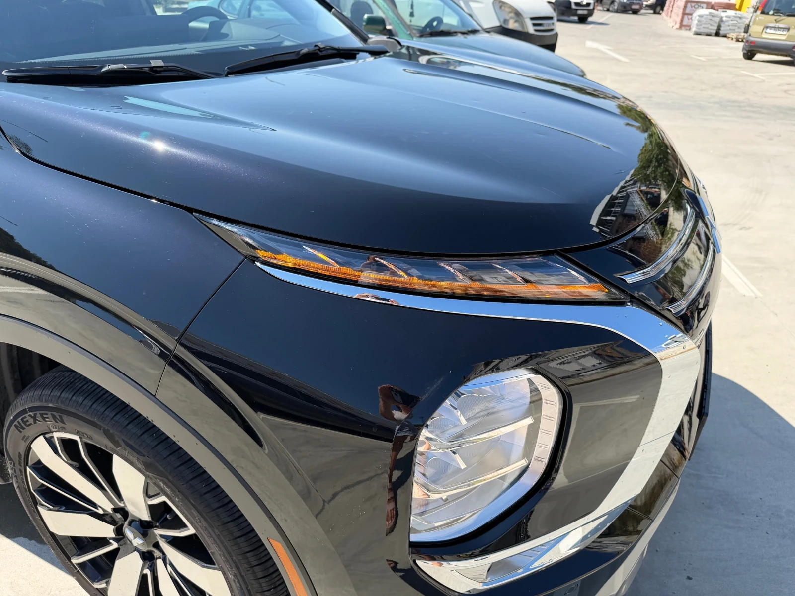 Mitsubishi Outlander, снимка 3 - Автомобили и джипове - 55802220